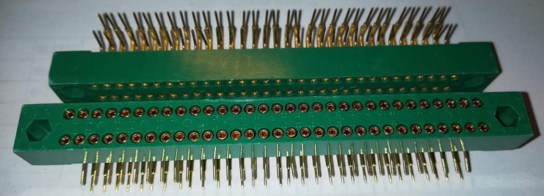 TX5186211 - konektor FRB 62pin samice  .. cena na dotaz / price on request