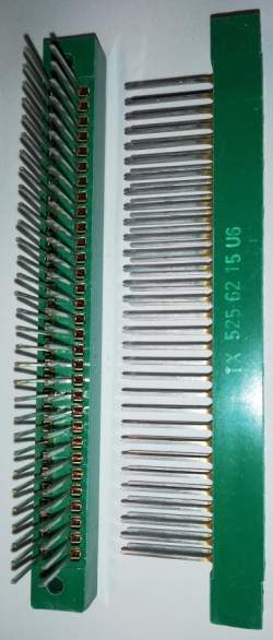 TY5256215 -  konektor 62pin samec SOURIOU  .. cena na dotaz / price on request