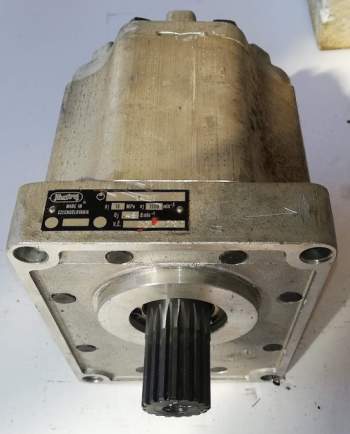 U32 .. cena na dotaz / price on request