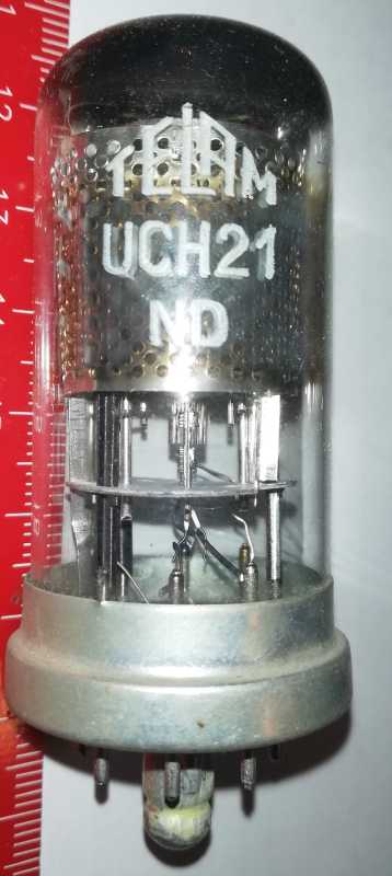 není skladem - Elektronka UCH21 TELAM