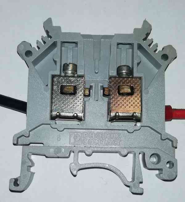 svorkovnice UK4-T  Phoenix Contact .. použitý/used