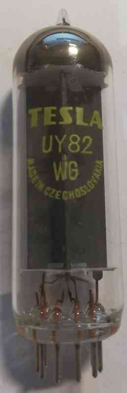 Elektronka UY82 TESLA