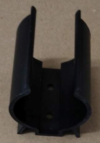 V-1024 držák kondenzátoru, plast, průměr 38mm, výška 45mm