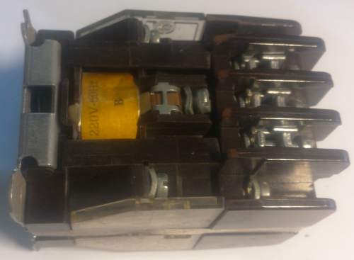 stykač V25M 220V 50Hz , 50A  .. cena na dotaz / price on request
