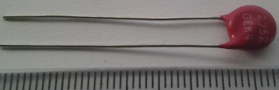 Varistor V275LA2  .. balení 290 ks za 150 Kč