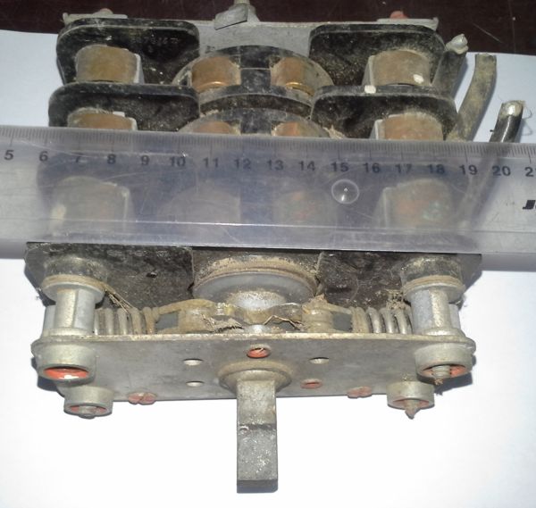 V60R01 -  přepínač starší, nutno otestovat  .. cena na dotaz / price on request