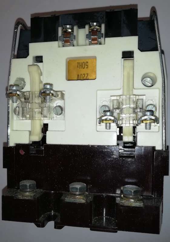 Stykač V63EO cívka 220V/50Hz  .. cena na dotaz / price on request