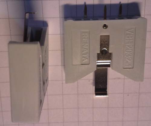 držák baterie VBH2032-1 , RENATA batteries .. balení 10ks za 50Kč