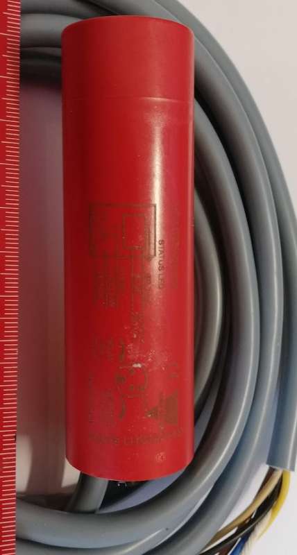 VC11RT23010M - capacity proximity switch .. cena na dotaz / price on request