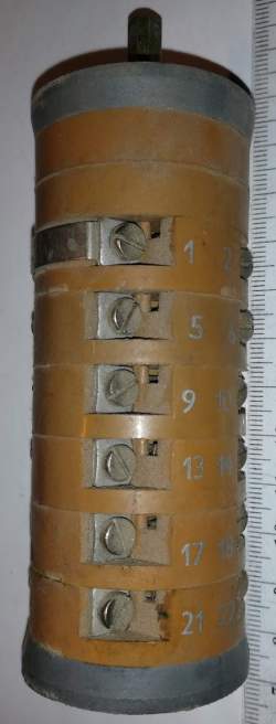 VS10-1256D4 - přepínač 10A 380V  OBZOR,  .. cena na dotaz / price on request