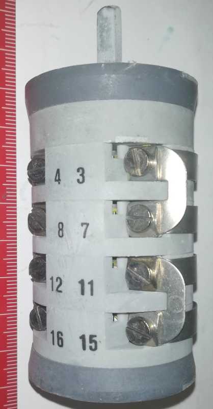 VS10-2452-A4 - přepínač, OBZOR, nový