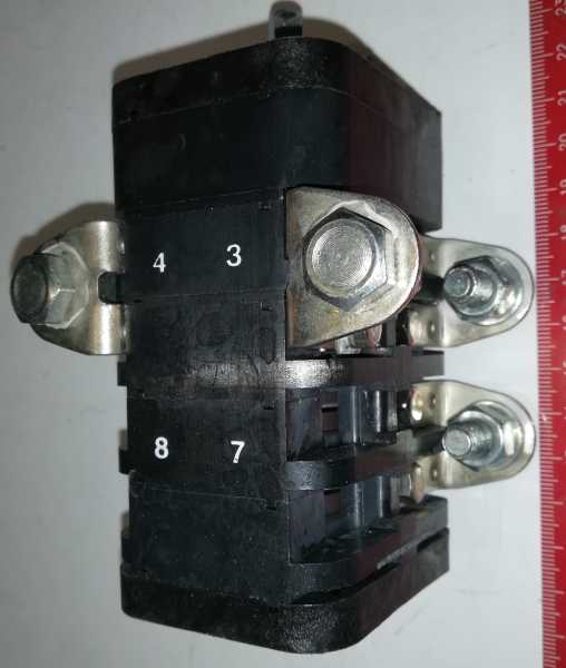 VS100-1103-D4  přepínač  OBZOR