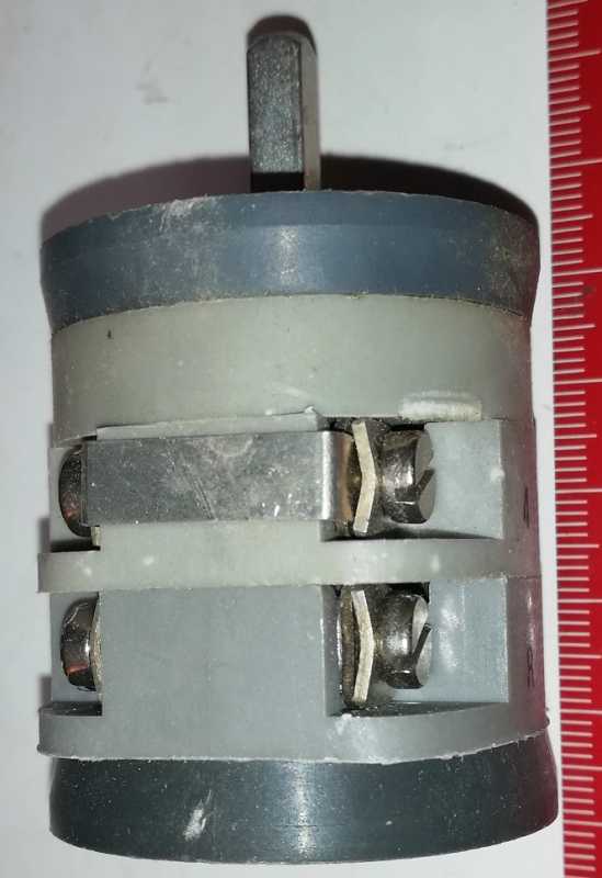 VS16-04503059-B8 - přepínač, OBZOR, nový