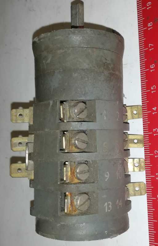 přepínač VS16-07005008C1  OBZOR  .. použitý / used