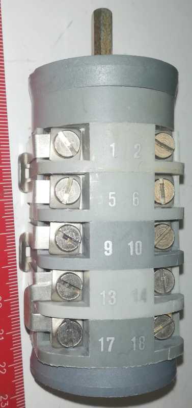 VS16-10503023-C8 - přepínač, OBZOR, nový