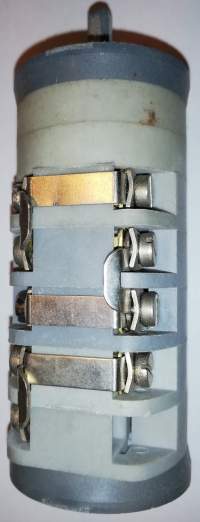 přepínač VS16-2203-A4 OBZOR