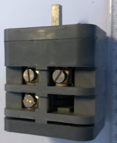 VS32  1103A8 - přepínač OBZOR