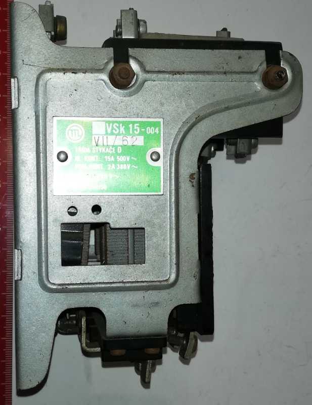 stykač VSK15-004, cívka 220V, z demontáže  .. cena na dotaz / price on request