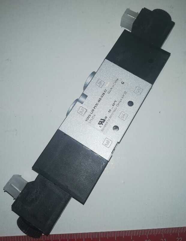 FESTO VUVS-L20-P53C-MD-G18-F7-1C1 - 575268 -  elektromagnetický ventil