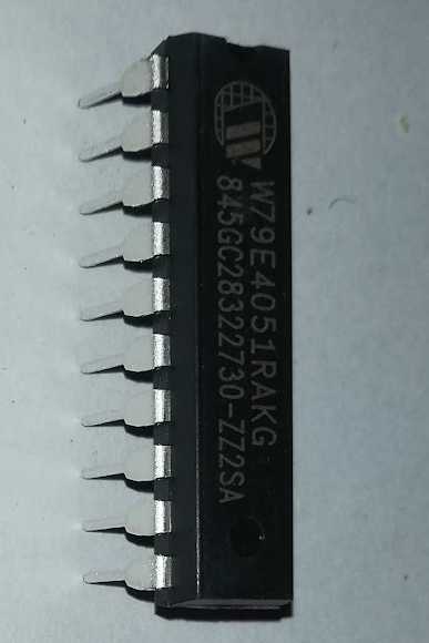 W79E4051RAKG - WINBOND - DIL20   .. cena na dotaz / price on request