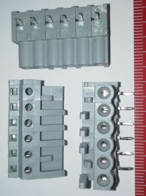 WAGO 232-236  THT female header; angled; Pin spacing 5 mm; 6-pole; 0.6 x 1.0 mm solder pin; gray