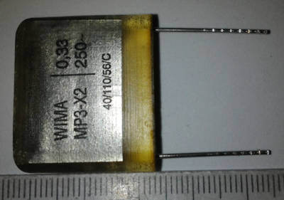C WIMA-MP3-Y2 4n7 / 250V 20%, vývody 20mm .. balení 50ks za 150Kč