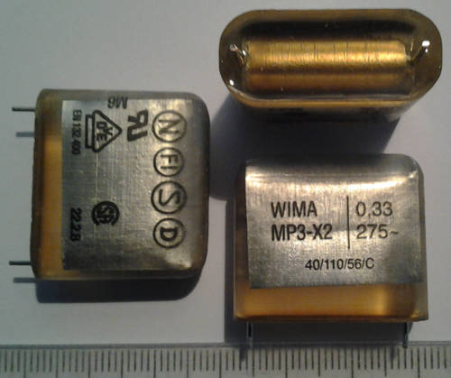 C WIMA-MP3-X2 u33 / 275V, vývody 5mm .. balení 100ks za 80Kč