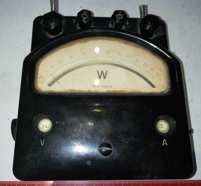 Wmetr METRA,  60V-2000 ohm, 60,120,240V / 2.5,5A .. cena na dotaz / price on request