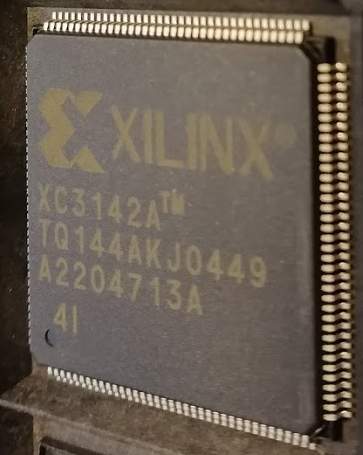 XC3142A-TQ144AK -  .. cena na dotaz / price on request