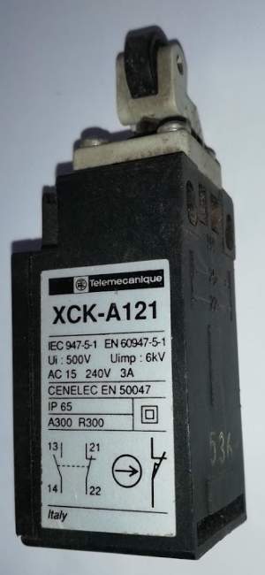 není skladem - XCK-A121 koncový spínač  .. cena na dotaz / price on request