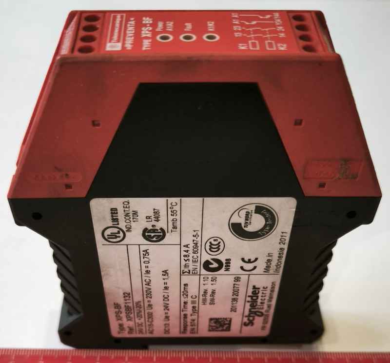 XPSBF1132 - safety module..  .. použitý / used.. cena na dotaz / price on request