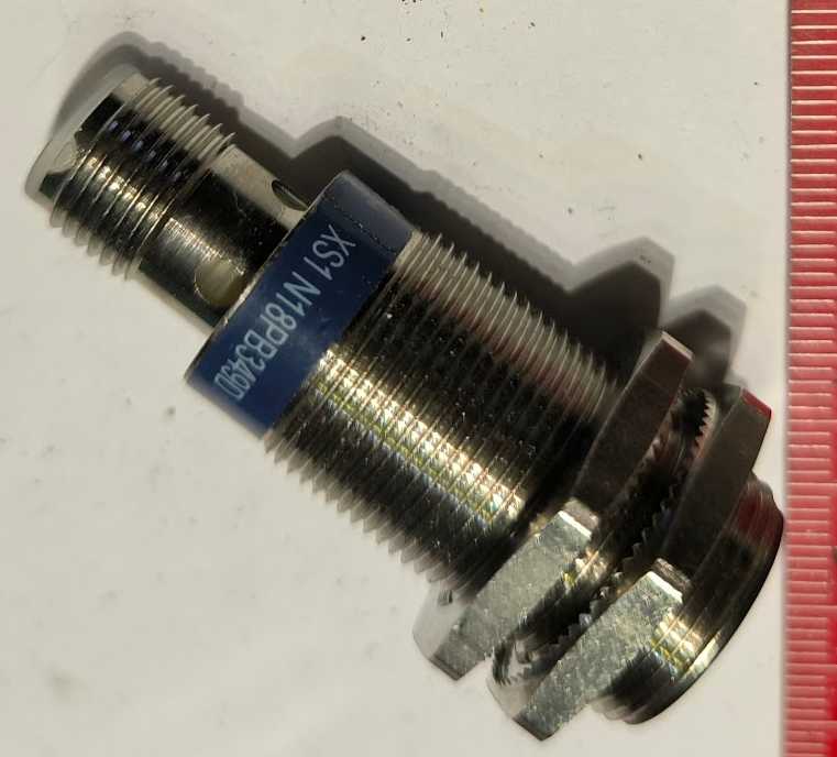 TELEMECANIQUE SENSORS XS1N18PB349D  .. cena na dotaz / price on request