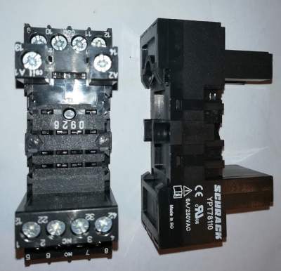 není skladem - YPT78110 - patice pod relé