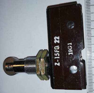 Z-15FQ22 switch OMRON  .. cena na dotaz / price on request