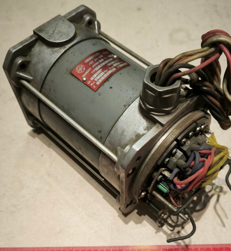 motor MEZ Z42RS145 + IRC130 z demontáže, bez krytu IRC .. cena na dotaz / price on request