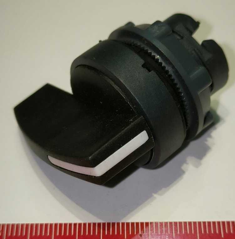 ZB5AJ2 Hlavice otočná, rukojeť dlouhá černá, 2 pozice 0-I pevné