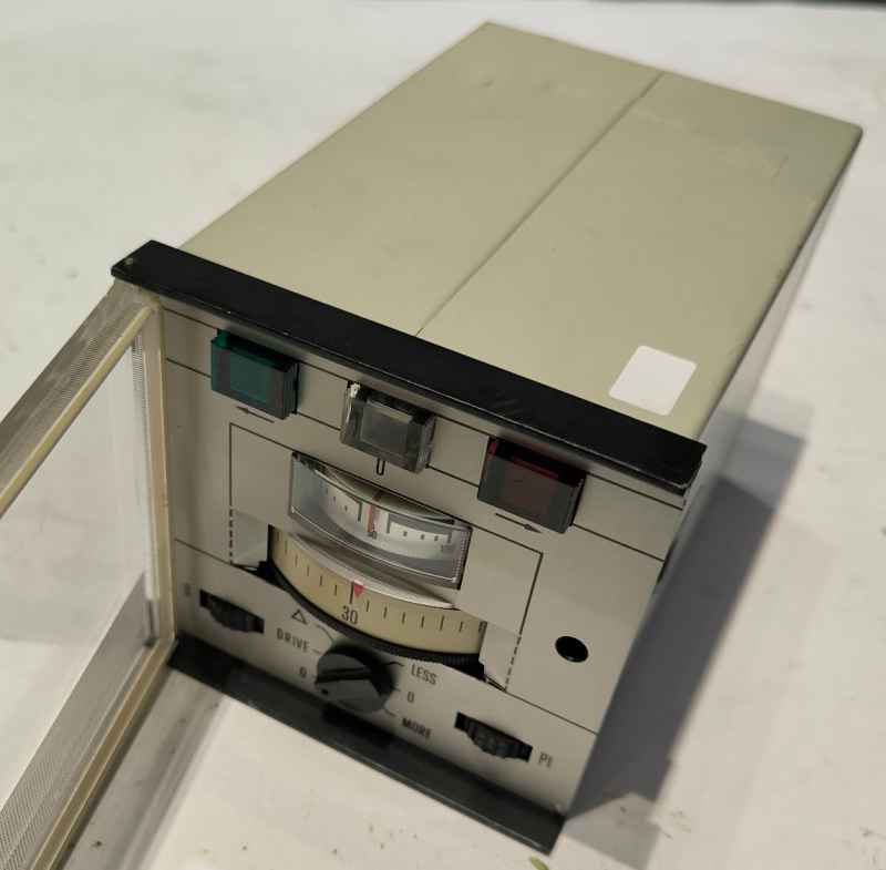 Elektronický regulátor ZPA TRS 41121,  0- 50°C . .. cena na dotaz / price on request