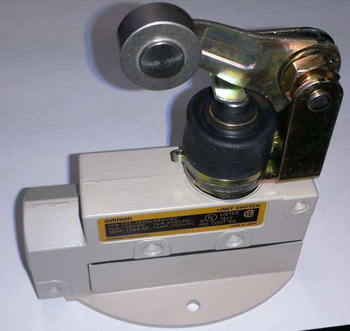 ZV-NA2-2G - Koncový spínač 15 A NO/NC 480V IP65 OMRON .. cena na dotaz / price on request