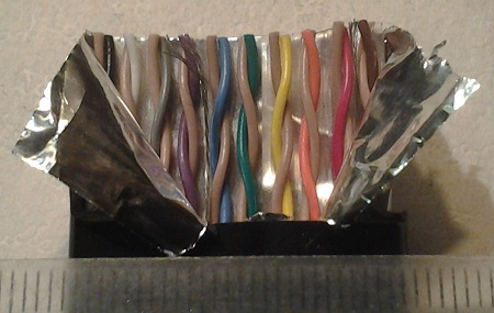 9V28320 Flat - Vari-Twist® 9V283XX - .050 .. balení 10m za 50Kč