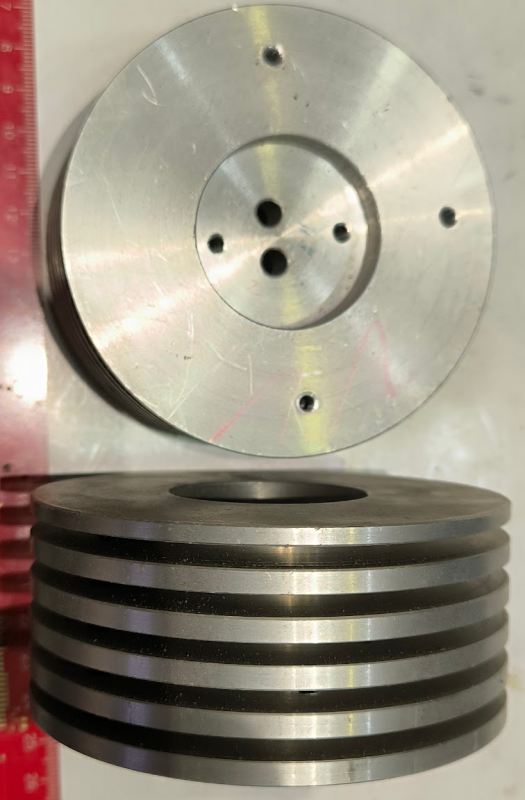 chladič  Al, na výkonový T (KD503 a pod.), výška 44mm, průměr 100mm, cca 500g, použitý