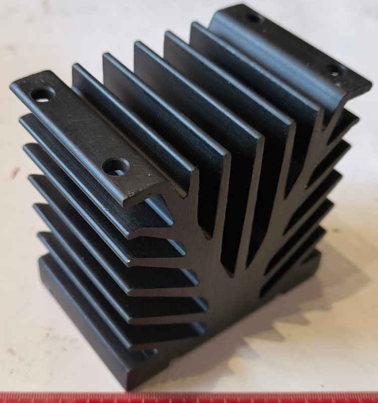 chladič  Al, A65 typ 70.1, 848g, 100x100x65mm