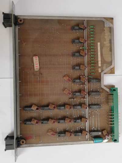 deska s FRB a IO na rozebrání, na ND (027)