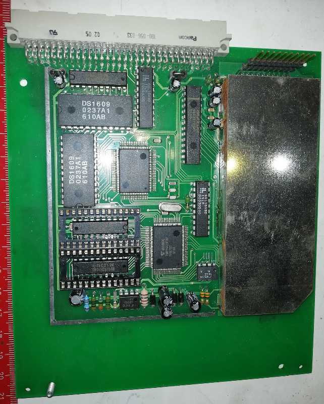 není skladem - deska na rozebrání  (101) ..dle foto