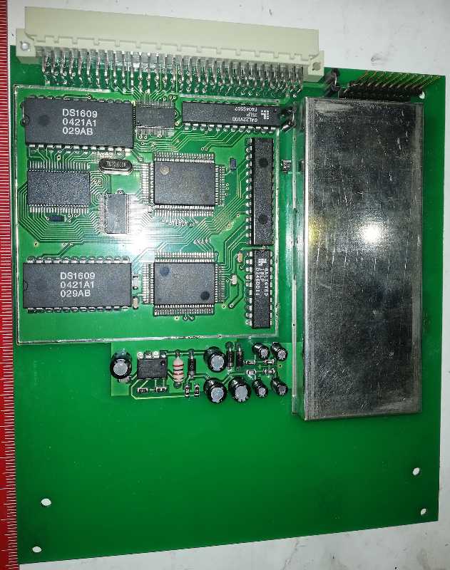 není skladem - deska na rozebrání  (102) ..dle foto