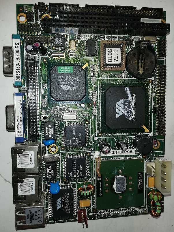 není skladem - deska na rozebrání  (154) ..dle foto