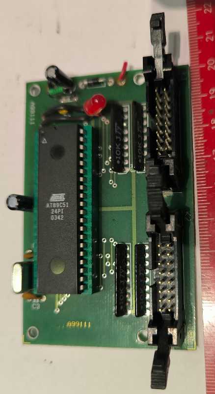 deska-187 .. AT89C51-24PI v patici, krystal, ...  na ND