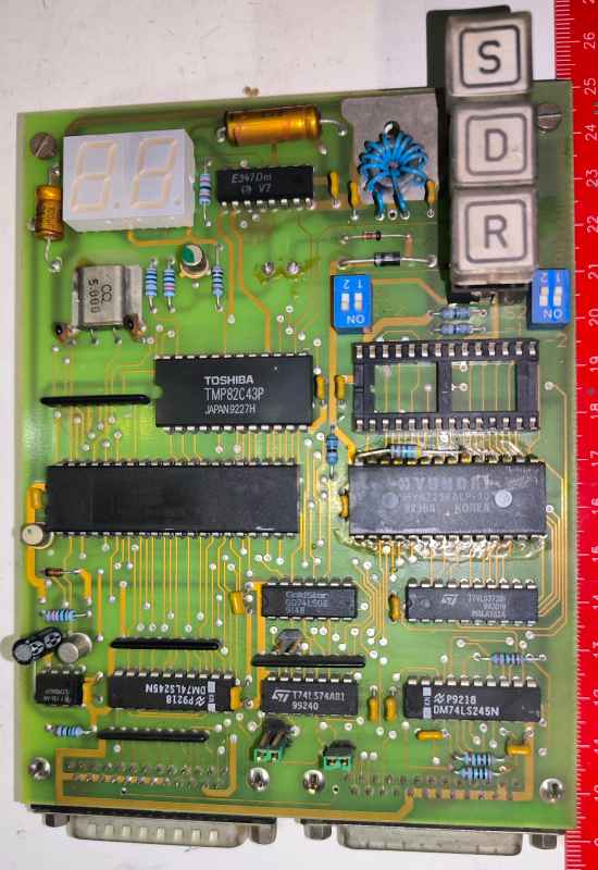 deska-203 -  deska osazena  dle foto .. na rozebrání na ND