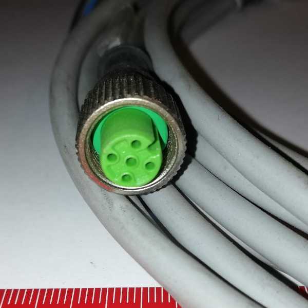 kabel s konektorem 5pin pro automatizaci (011), 4m, použitý / used