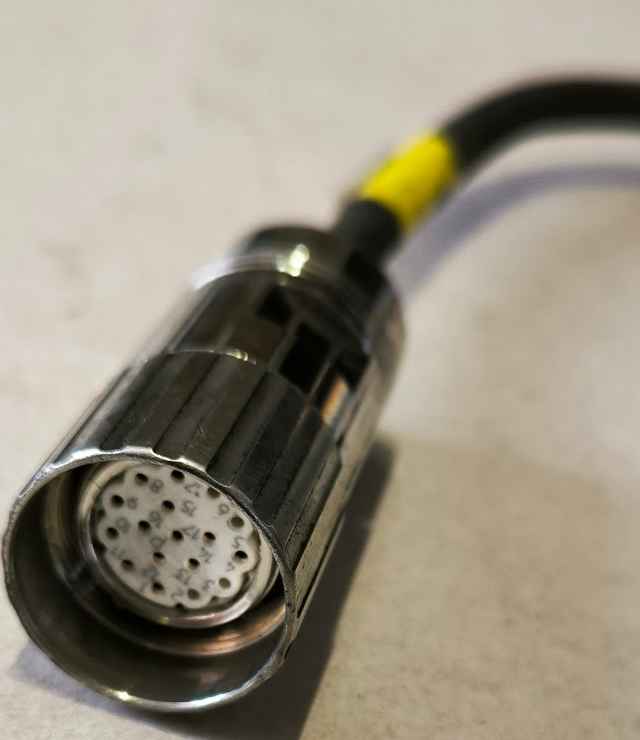kabel-030 .. kabel 50cm s konektorem 17 pin dle foto  .. použitý / used