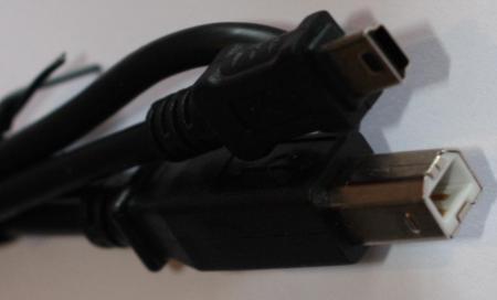 kabel USB B / mini .. 50cm délka .. balení 10 ks za 100Kč